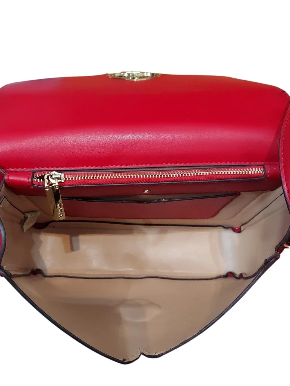 Kate Spade Nicola Twistlock Heart Leather Shoulder Bag EUC